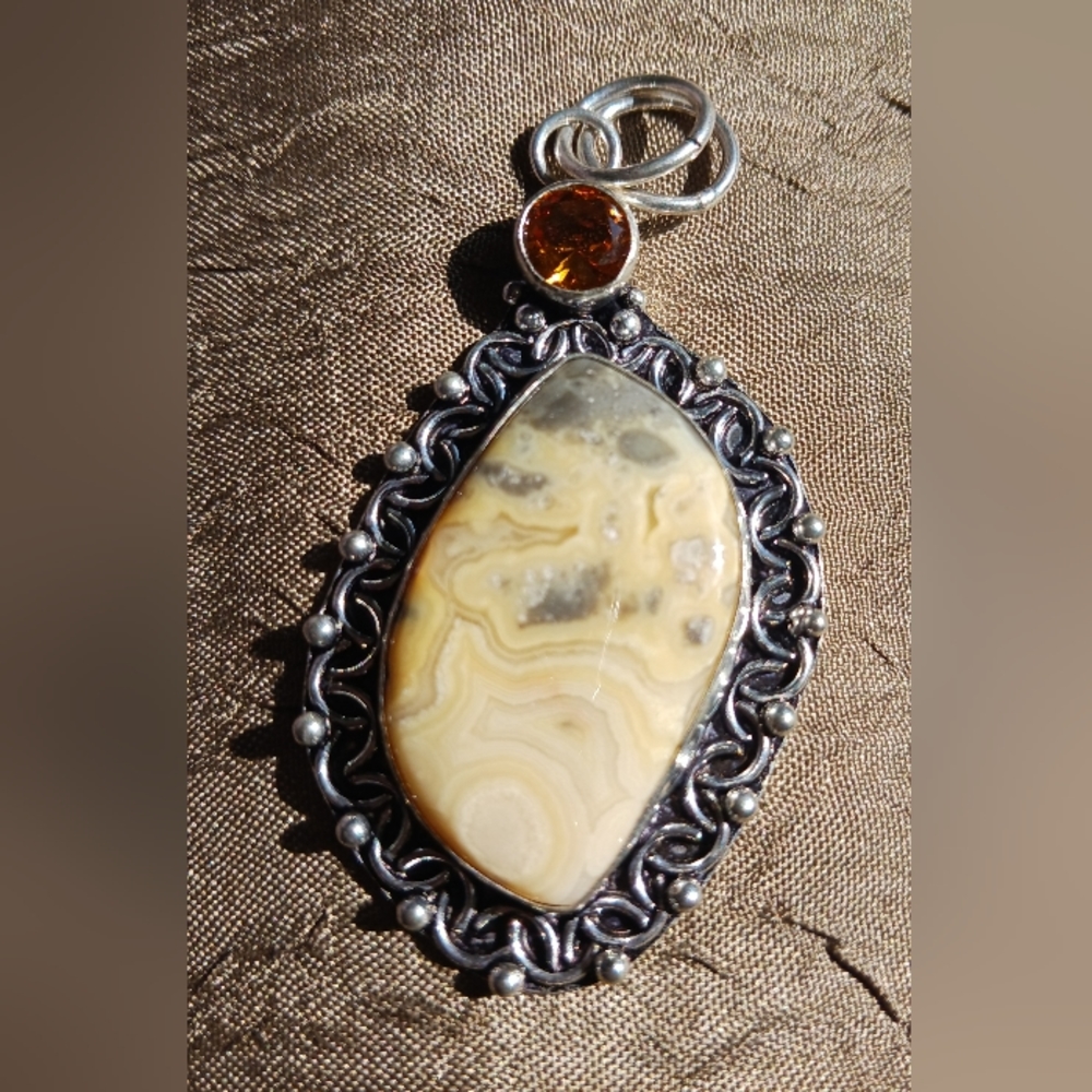 🍂🌾"THINK FALL"🌾🍂..Crazy Lace Pendant w/Citrine, Sterling Silver Overlay